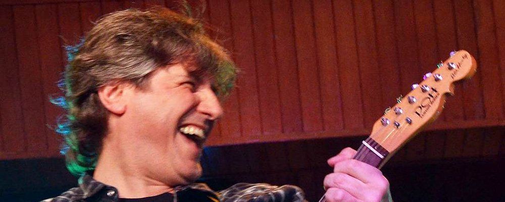 Cambió la agenda mediática y Amado festeja.-