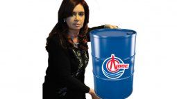 altText(Dicen que China mira a YPF: ¿Cristina le permitirá la concentración petrolera?)}