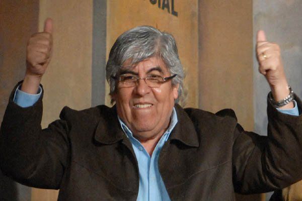 Hugo logró que se efectúe el pago del extra navideño