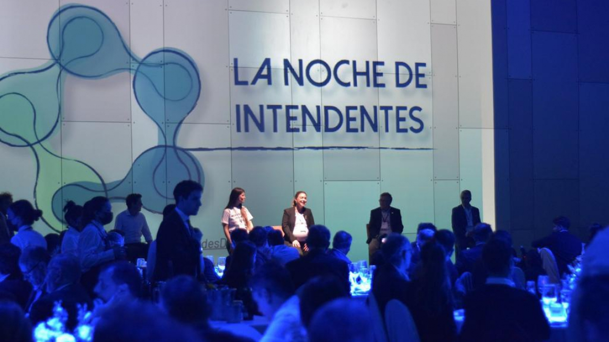 La Noche de Intendentes nació en septiembre de 2022 en La Rural, en Buenos Aires. La Noche de Intendentes nació en septiembre de 2022 en La Rural, en Buenos Aires.