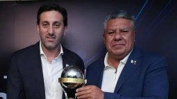 Racing y Chiqui Tapia Racing y Chiqui Tapia