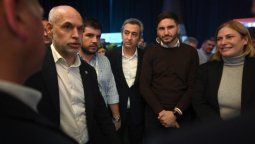 Pablo Javkin junto a Rodríguez Larreta y Pullaro en Rosario.&nbsp;