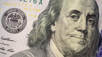 Dólar blue en la mira: ¿Caen los pronósticos de la City?