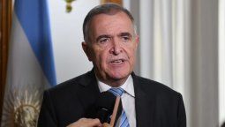 El gobernador de Tucumán, Osvaldo Jaldo, intervino la ciudad de Alberdi y desplazó al intendente Campos, tras audio polémico. El gobernador de Tucumán, Osvaldo Jaldo, intervino la ciudad de Alberdi y desplazó al intendente Campos, tras audio polémico.