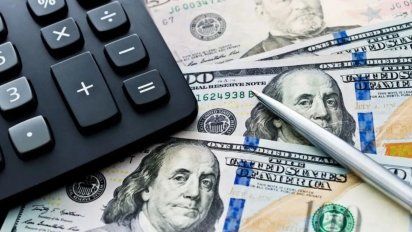 AFIP detrás de los que compran dólares: La última notificación