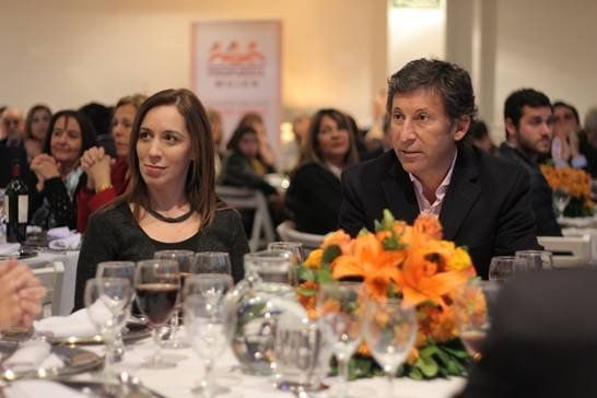 María Eugenia Vidal y Gustavo Posse, durante un evento de Madres del Dolor.
