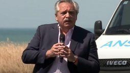 altText(En modo electoral, Alberto F. intentó darle épica al ajuste previsional citando a Alfonsín, ¿para sumar radicales?)}