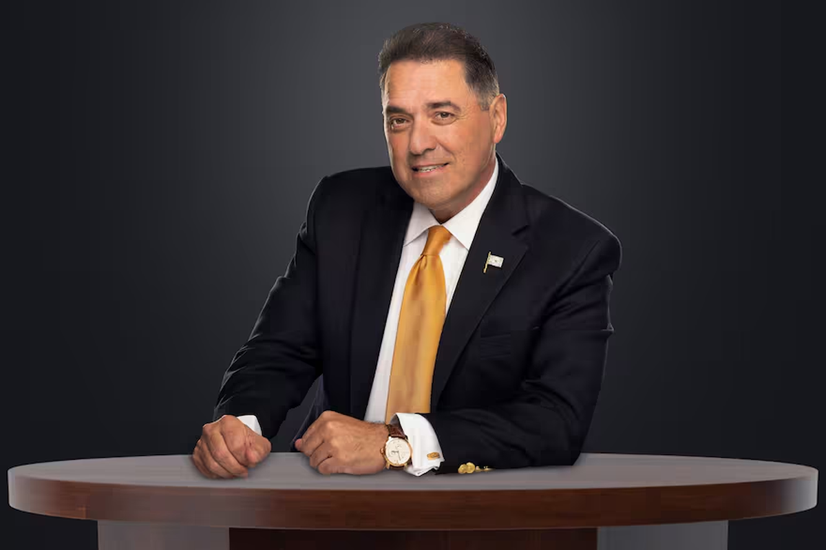 Mariano Iúdica vuelve con una mesa diversa, equilibrando posturas políticas y humor. El ciclo apunta a debates intensos y polémicos, manteniendo su esencia histórica en pleno año electoral. Mariano Iúdica vuelve con una mesa diversa, equilibrando posturas políticas y humor. El ciclo apunta a debates intensos y polémicos, manteniendo su esencia histórica en pleno año electoral.