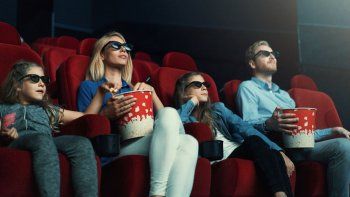 Cine y teatro, dos opciones idealea para pasear en familia. Cine y teatro, dos opciones idealea para pasear en familia.