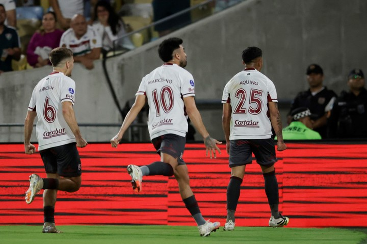 Fluminense 1-1 Lanús pero clasificación granate por la ventaja conseguida en la ida. Fluminense 1-1 Lanús pero clasificación granate por la ventaja conseguida en la ida.