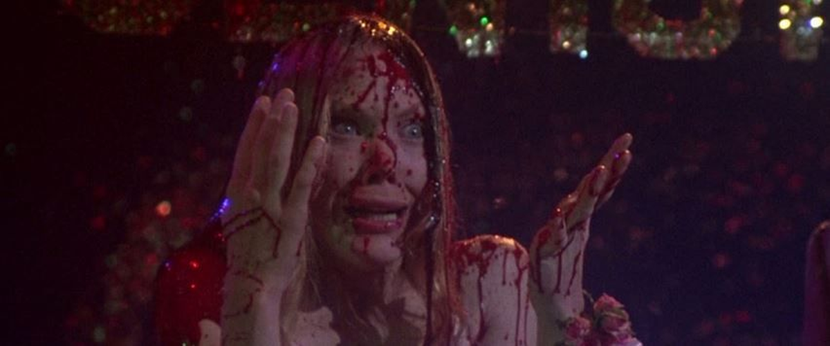 Sin embargo, los intentos subsiguientes no lograron capturar la magia original: el remake de 2013 protagonizado por Chloë Grace Moretz y dirigido por Kimberly Peirce recibió críticas mixtas, mientras que las adaptaciones televisivas de los años 80 y 2000 pasaron prácticamente desapercibidas. Sin embargo, los intentos subsiguientes no lograron capturar la magia original: el remake de 2013 protagonizado por Chloë Grace Moretz y dirigido por Kimberly Peirce recibió críticas mixtas, mientras que las adaptaciones televisivas de los años 80 y 2000 pasaron prácticamente desapercibidas.