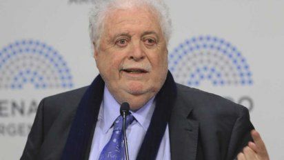 Ginés González García, a declarar por el 'Vacunatorio VIP'