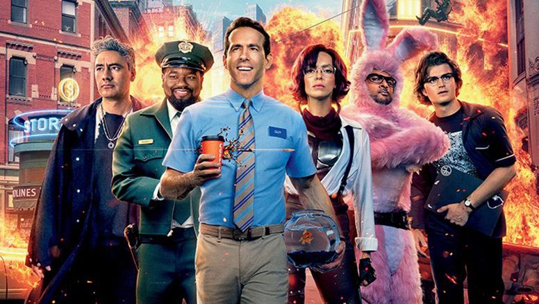 Free Guy: Ryan Reynolds es alegría y hacker en un videojuego