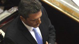 altText(Massa cerrará el año en Diputados con la aprobación de la movilidad jubilatoria: Cuáles son los puntos claves)}