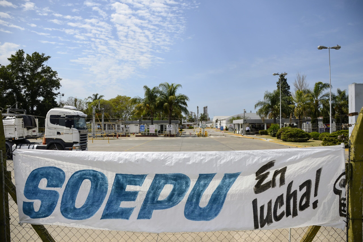 Crisis en el cordón industrial. Crisis en el cordón industrial. 