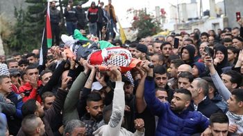 3.500 palestinos han muerto en la guerra entre Israel y Hamas. 3.500 palestinos han muerto en la guerra entre Israel y Hamas.