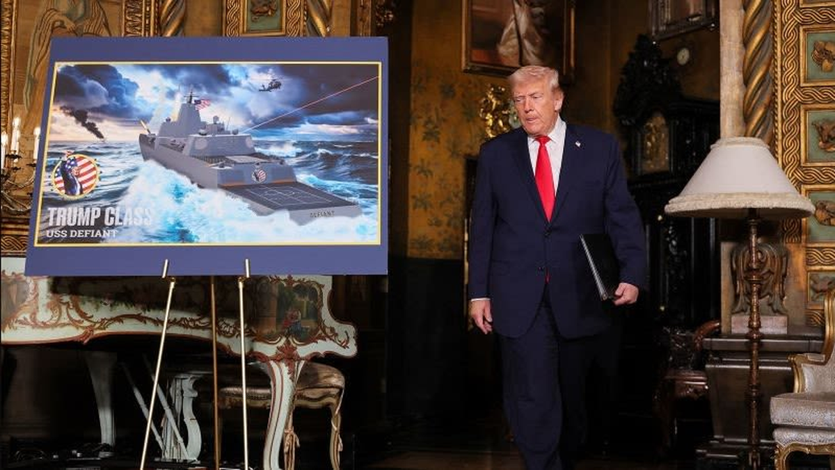 El presidente presenta nueva flota de acorazados El presidente presenta nueva flota de acorazados