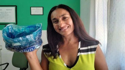 Cáncer: La técnica casera que evita la caída del pelo