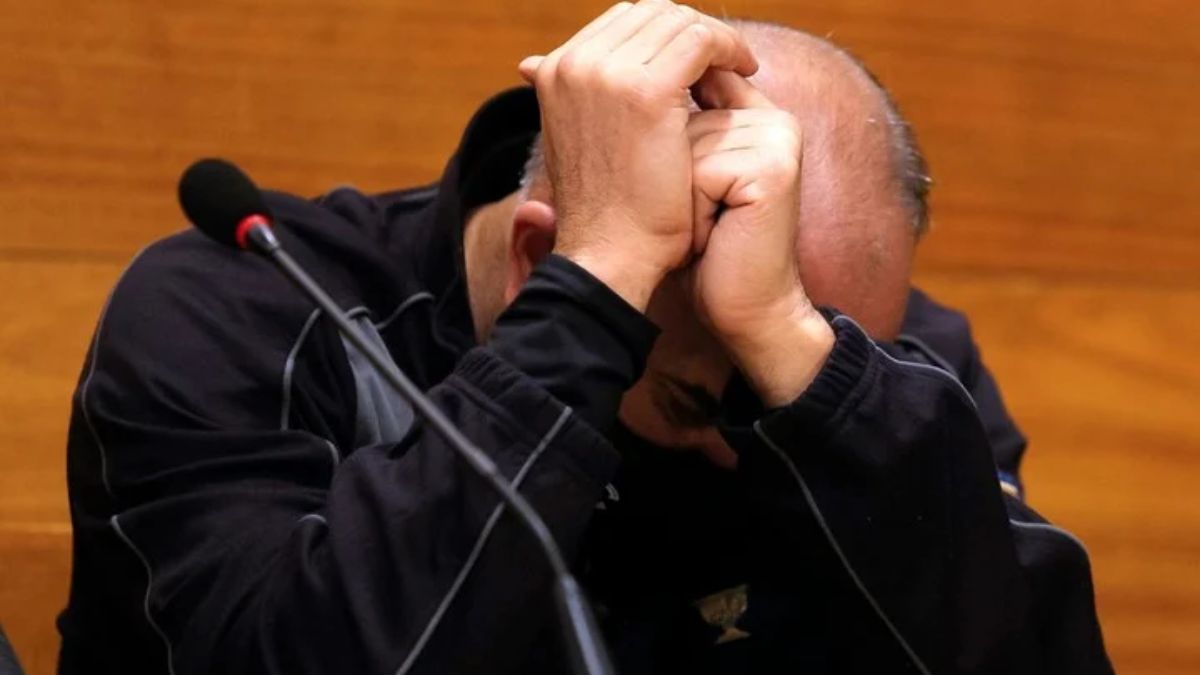 Ángel Cabrera, durante el juicio en que fue condenado por violencia de género. (Foto: AFP) Ángel Cabrera, durante el juicio en que fue condenado por violencia de género. (Foto: AFP)