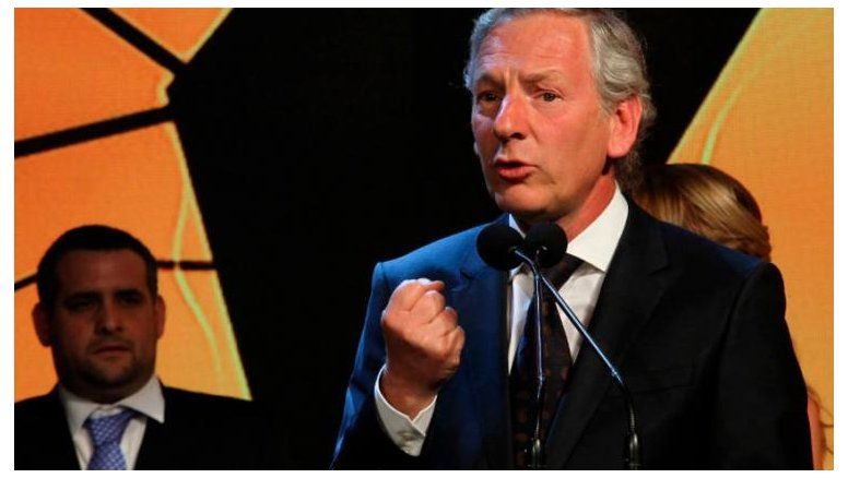 Avanzan el dólar Blue, CCL y MEP, ya funciona Google.com.ar, BBVA cierra 530 oficinas en España y Doman vs. Longobardi