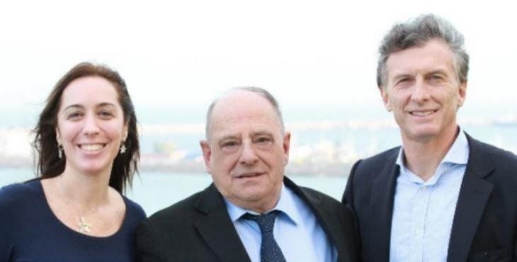 Arroyo saltó del barco justo a tiempo.