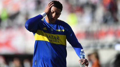 Boca complicado: Rossi, Rojo y apuntan a Riquelme