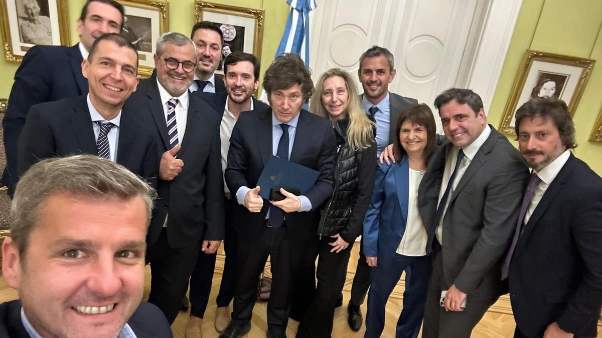 Mariano Campero con Javier Milei. Mariano Campero con Javier Milei.
