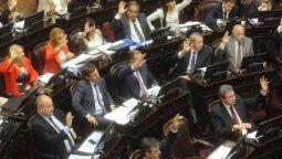 altText(Tras el escándalo con Scioli, JxC ahora rechaza la Ley de góndolas)}