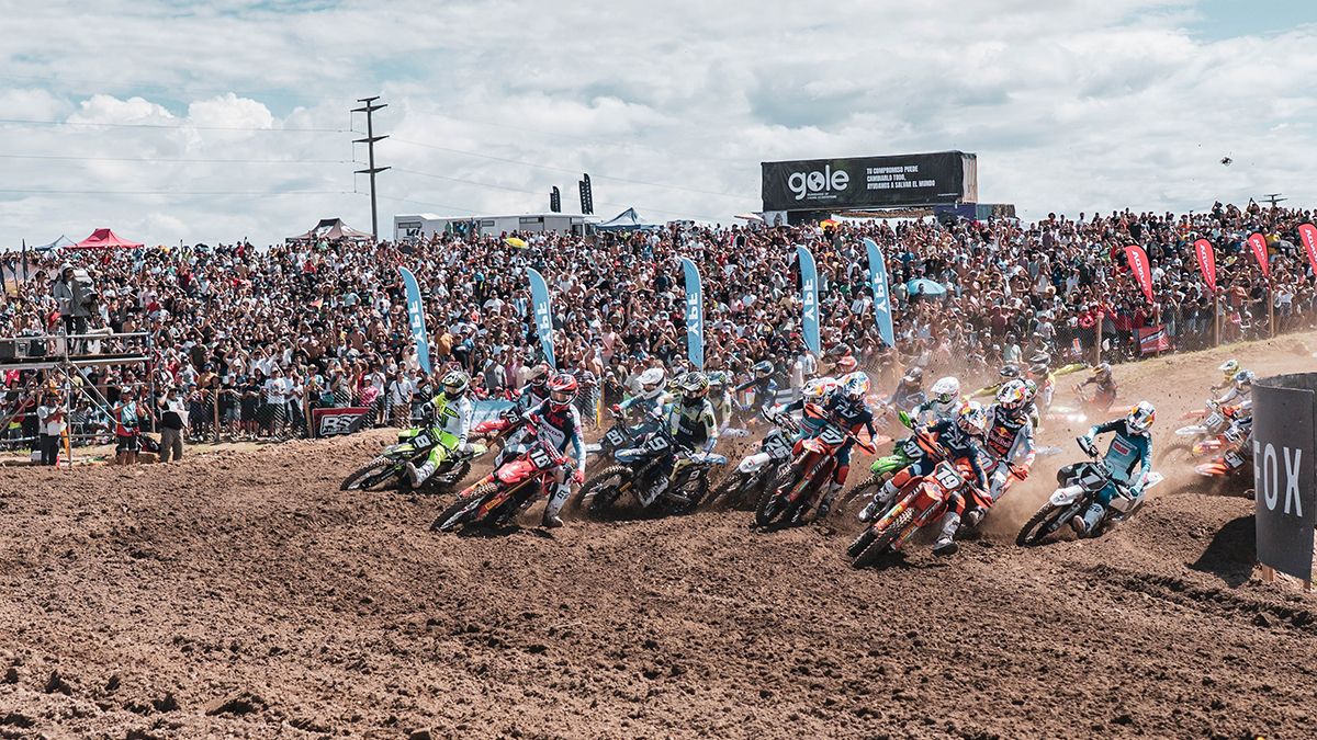 Bariloche empieza a elevar la temperatura del deporte internacional y pone en marcha el Mundial de Motocross 2026 y se proyecta al mundo. Bariloche empieza a elevar la temperatura del deporte internacional y pone en marcha el Mundial de Motocross 2026 y se proyecta al mundo.