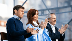 altText(Para la foto: Alberto F., CFK, Kicillof y Massa comparten un acto en el Estadio Único)}