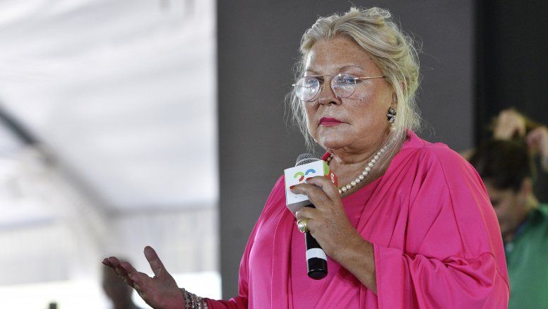 Elisa Carrió pintada y la interna ahora es dentro de la CC-ARI