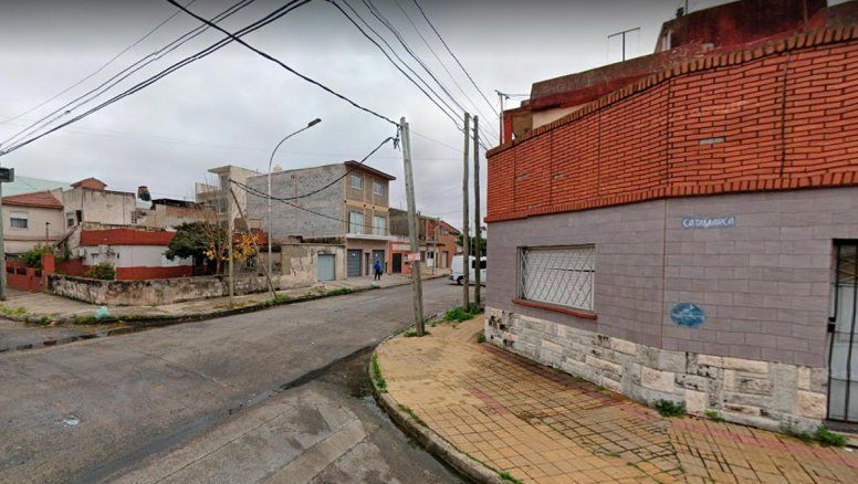 Lanús: Robo de un auto termina en persecución y choque