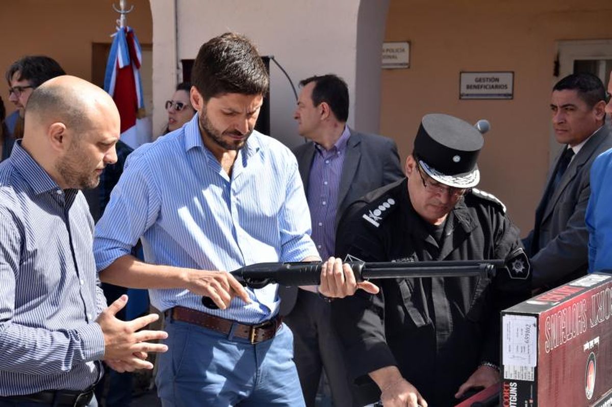 Maxi Pullaro. Maxi Pullaro.