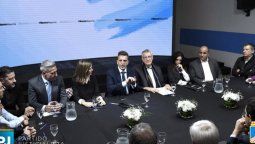 altText(Massa habló y no dijo nada, pero prometieron 