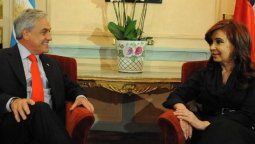 altText(KO diplomático a Cristina: “En Chile el Presidente da a conocer su patrimonio”)}