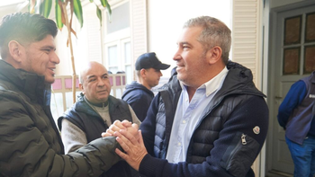 El polémico secretario general de la FATIQyP, Fabián Hermoso, invita a lanzar la mesa de enlace gremial con el Gobierno de Milei. El polémico secretario general de la FATIQyP, Fabián Hermoso, invita a lanzar la mesa de enlace gremial con el Gobierno de Milei.