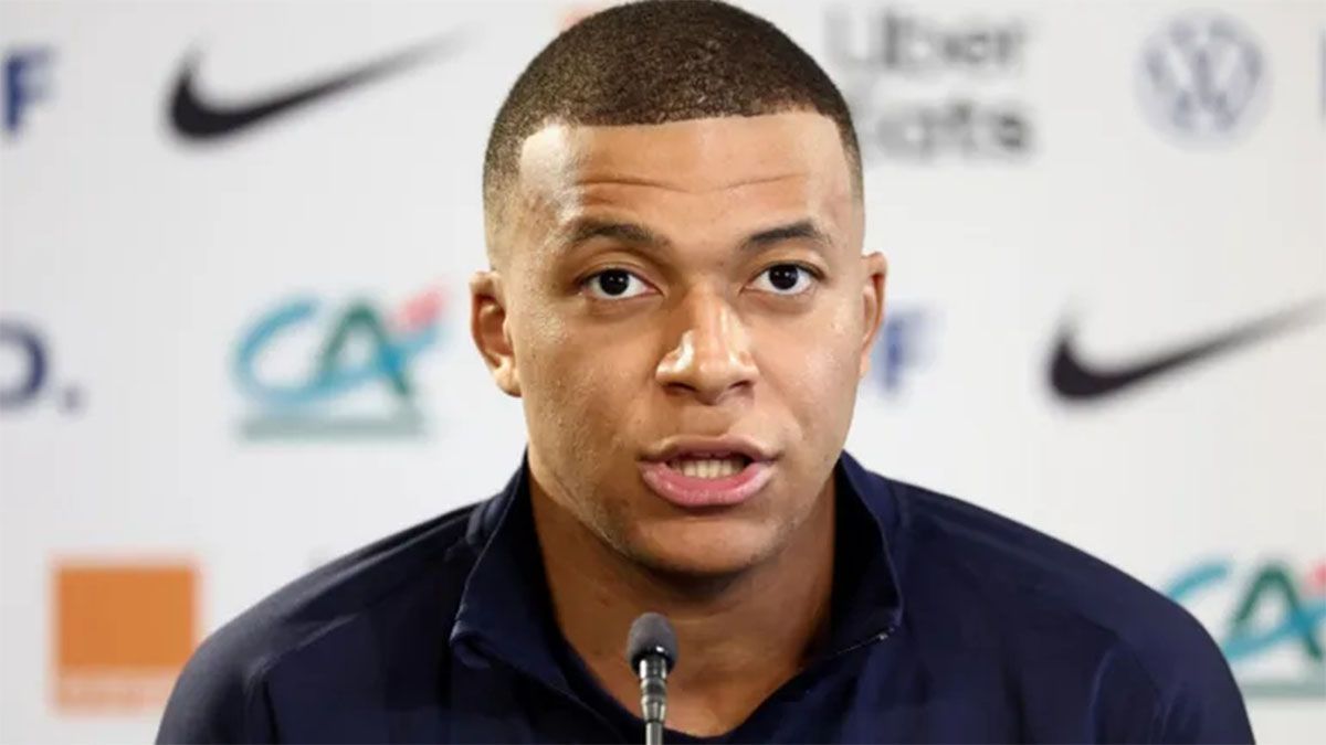 Kylián Mbappé quedó bajo sospecha en Suecia a causa de que la fiscalía de Estocolmo confirmó la apertura de una investigación contra él por abuso sexual. Kylián Mbappé quedó bajo sospecha en Suecia a causa de que la fiscalía de Estocolmo confirmó la apertura de una investigación contra él por abuso sexual.