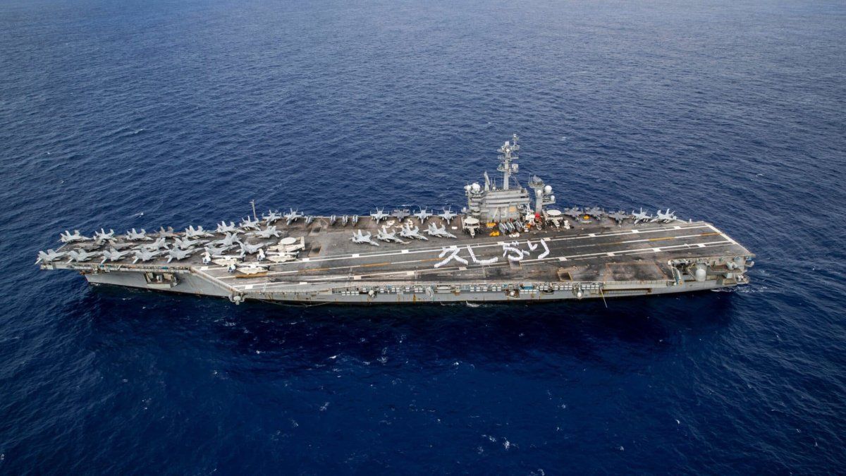 El USS George Washington llegó a Medio Oriente. USA reemplaza recursos.&nbsp;