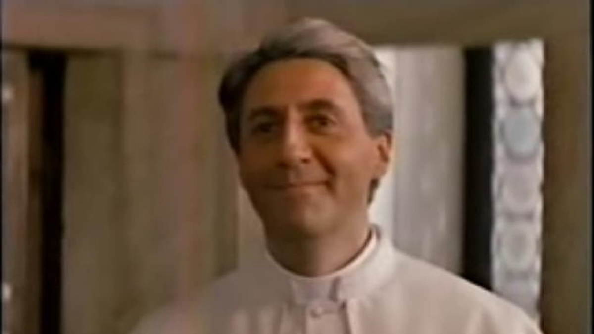 En Saving Grace (1986), un papa ficticio llamado Le&oacute;n XIV (&iexcl;y tambi&eacute;n Robert!) se pierde del Vaticano y vive entre la gente, anticipando ins&oacute;litamente al actual Papa Le&oacute;n XIV.
