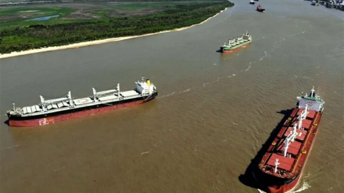La licitación de la hidrovía ya tiene fecha.