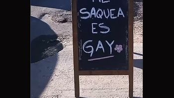 Saqueos imponen imaginación para contrarrestar. Aquí un hallazgo de @therealbuni. Saqueos imponen imaginación para contrarrestar. Aquí un hallazgo de @therealbuni.