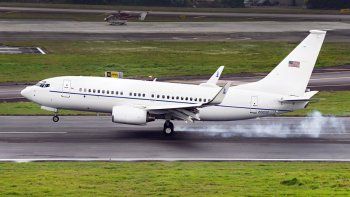 El Boeing C-40 Clipper de la Fuerza Aérea de los Estados Unidos que aterrizó en Aeroparque. El Boeing C-40 Clipper de la Fuerza Aérea de los Estados Unidos que aterrizó en Aeroparque.