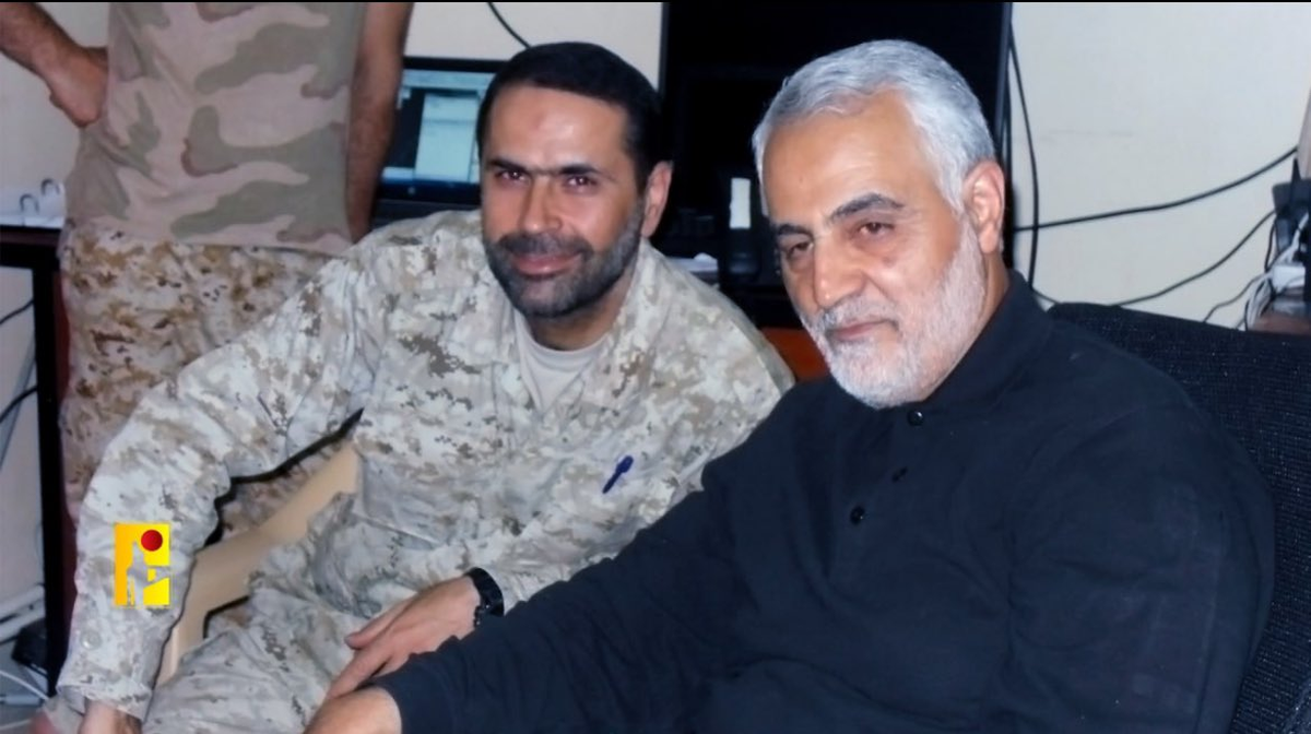 El alto funcionario de Hezbollah que eliminaron hoy en el L&iacute;bano, aparece en una imagen conjunta con el funcionario iran&iacute; Qassem Soleimani, uno de los ide&oacute;logos de la macabra ma&ntilde;ana del 7 de octubre, atentado de Hamas.