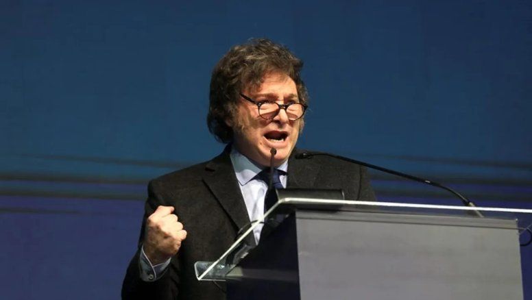 Milei deja correr la tasa y la City opera a ciegas