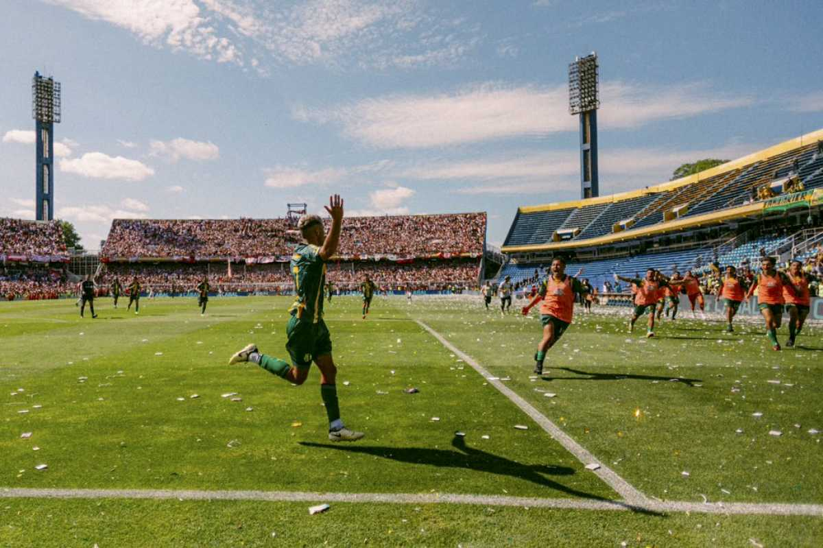 Torres marca el segundo para Aldosivi Torres marca el segundo para Aldosivi