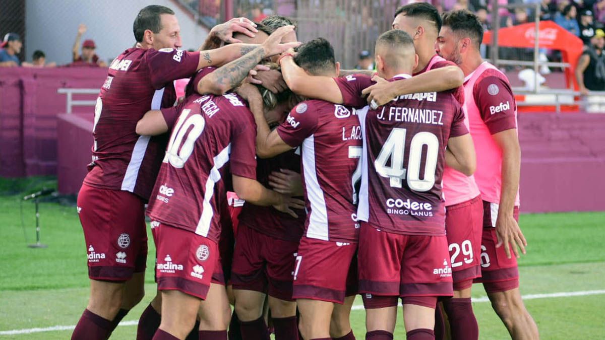 Boca silenció, por ahora, las duras críticas tras golear 3-1 a Platense mientras que Racing, Lanús y Argentinos se despacharon con goleadas y arden la tabla. (Foto: Noticias Argentinas)