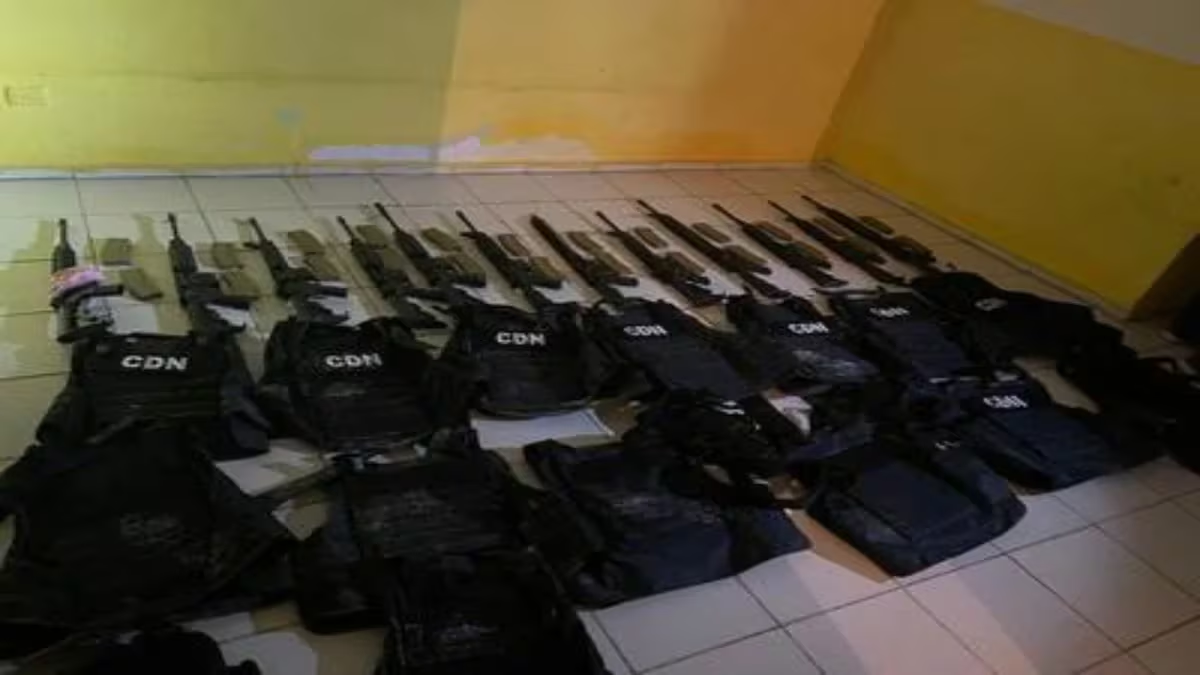 Un total de cuatro agrupaciones delictivas fueron afectadas por la redada, seegún el titular de Sedena (Foto: Especial/Archivo) Un total de cuatro agrupaciones delictivas fueron afectadas por la redada, seegún el titular de Sedena (Foto: Especial/Archivo)