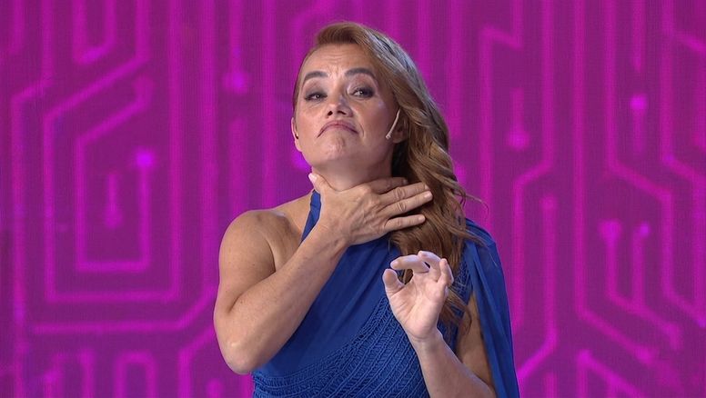 Nancy Pazos chocó con una moto en General Paz: Un herido, peritos y escrache en Twitter