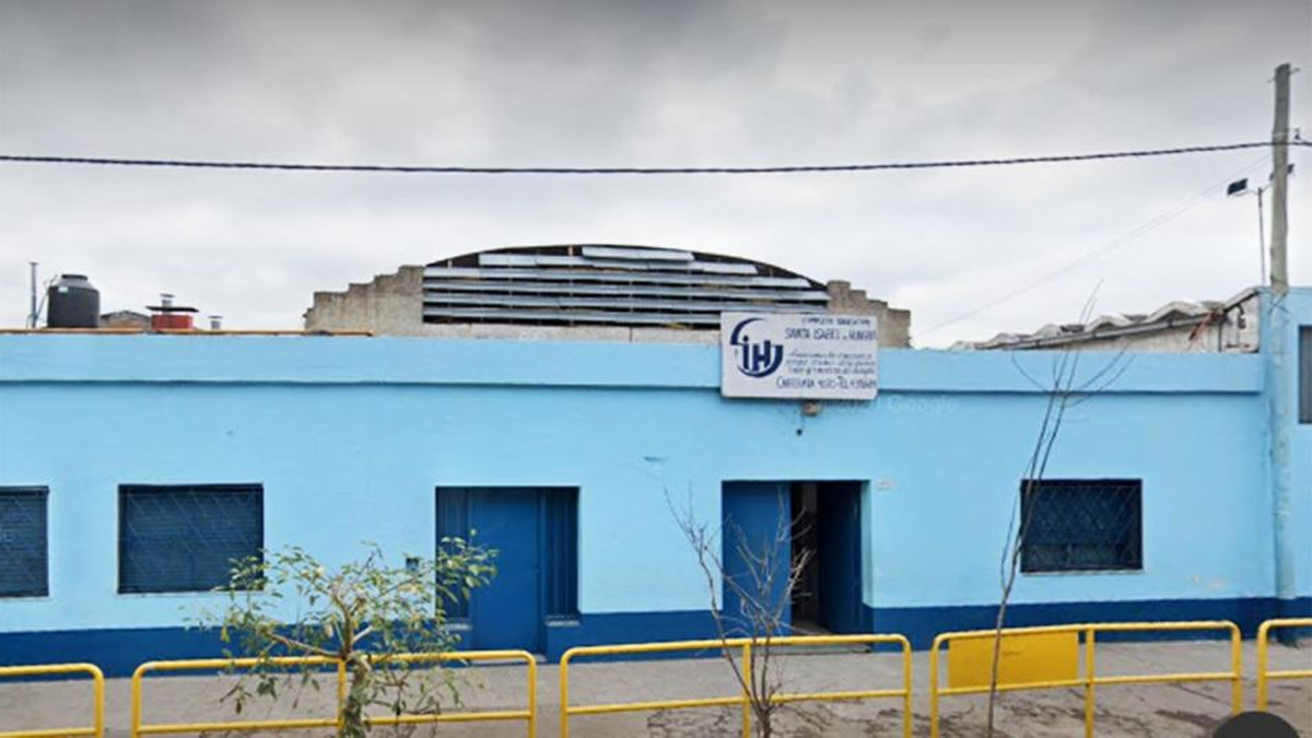 La Escuela 1.194 "Santa Isabel de Hungría", ubicada en Cafferata al 4000 La Escuela 1.194 "Santa Isabel de Hungría", ubicada en Cafferata al 4000