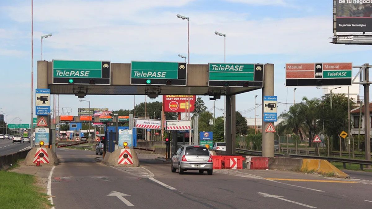 El Comité Nacional de Defensa del Usuario Vial (Conaduv) denunció al gobierno de la Provincia de Buenos Aires por el “descontrol” de las tarifas de peaje. El Comité Nacional de Defensa del Usuario Vial (Conaduv) denunció al gobierno de la Provincia de Buenos Aires por el “descontrol” de las tarifas de peaje.